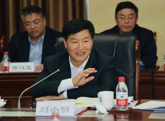劉小明副部長在我院調(diào)研時(shí)要求 加快建設(shè)國內(nèi)領(lǐng)先、國際知名、世界一流的水運(yùn)工程科研機(jī)構(gòu)